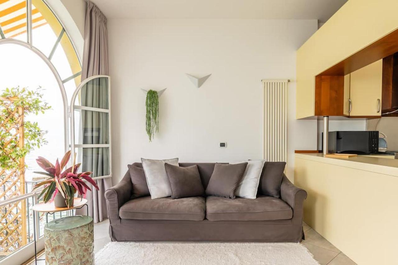 Appartement Terrace On The Lake à Oliveto Lario Extérieur photo